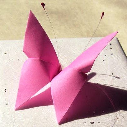 Поделка бабочка — пошаговая инструкция как изготовить из бумаги и подручных материалов (105 фото)